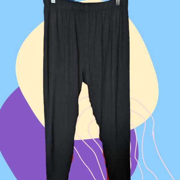 Plus Black Sweetlegs Leggings - Picture 2 of 2